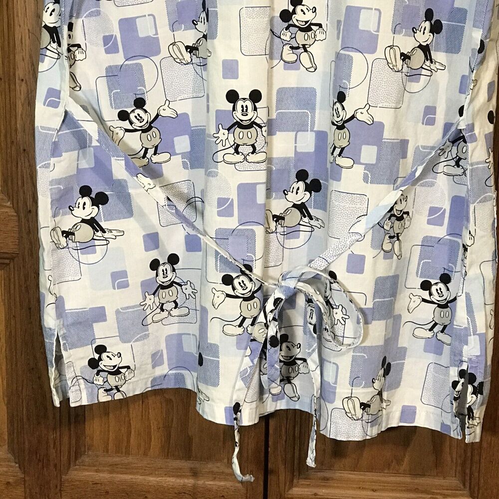 Disney Scrub Top Small Blue Mickey V-Neck Pockets Short Sleeve Tie Back Medical - Picture 8 of 10
